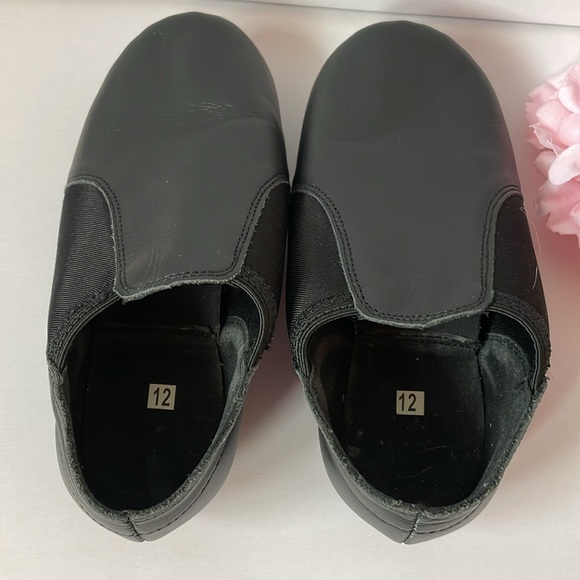 Toddler faux leather black jazz shoes slip on stretch size 12 toddler - Picture 4 of 6